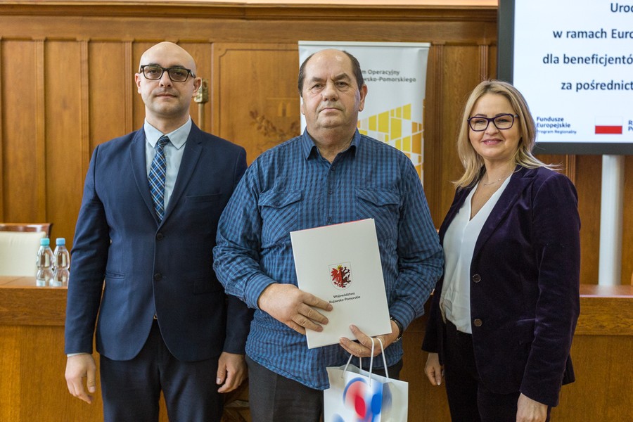 Uroczyste wręczenie umów o dofinansowanie projektów wybranych przez Lokalną Grupę Działania Pałuki – Wspólna Sprawa i Lokalną Grupę Działania Inowrocław, fot. Szymon Zdziebło www.tarantoga.pl