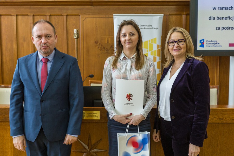 Uroczyste wręczenie umów o dofinansowanie projektów wybranych przez Lokalną Grupę Działania Pałuki – Wspólna Sprawa i Lokalną Grupę Działania Inowrocław, fot. Szymon Zdziebło www.tarantoga.pl