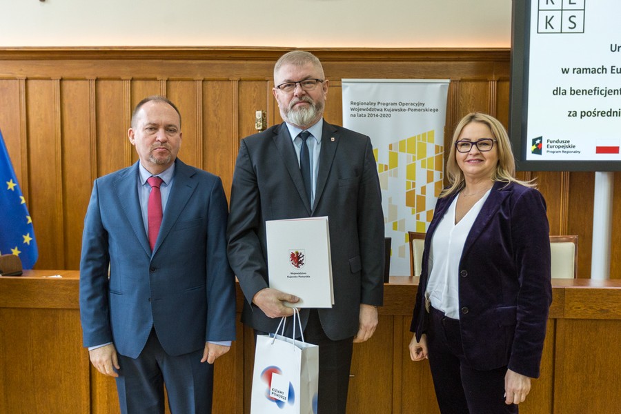 Uroczyste wręczenie umów o dofinansowanie projektów wybranych przez Lokalną Grupę Działania Pałuki – Wspólna Sprawa i Lokalną Grupę Działania Inowrocław, fot. Szymon Zdziebło www.tarantoga.pl