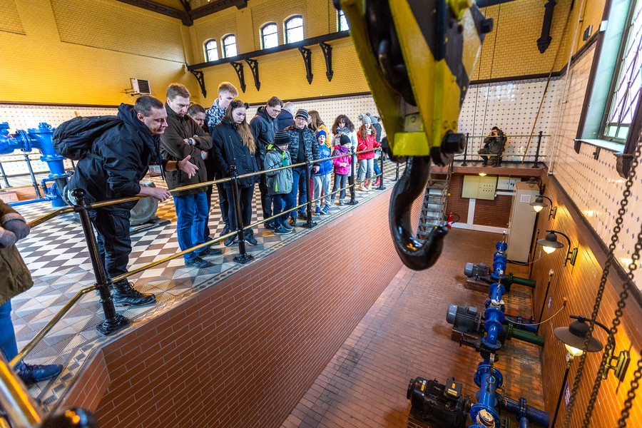 Zwiedzanie stacji pomp Stare Bielany, fot. Szymon Zdziebło/tarantoga.pl