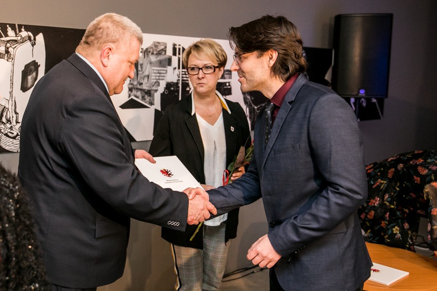 Wręczenie stypendiów artystycznych marszałka województwa, fot. Andrzej Goiński