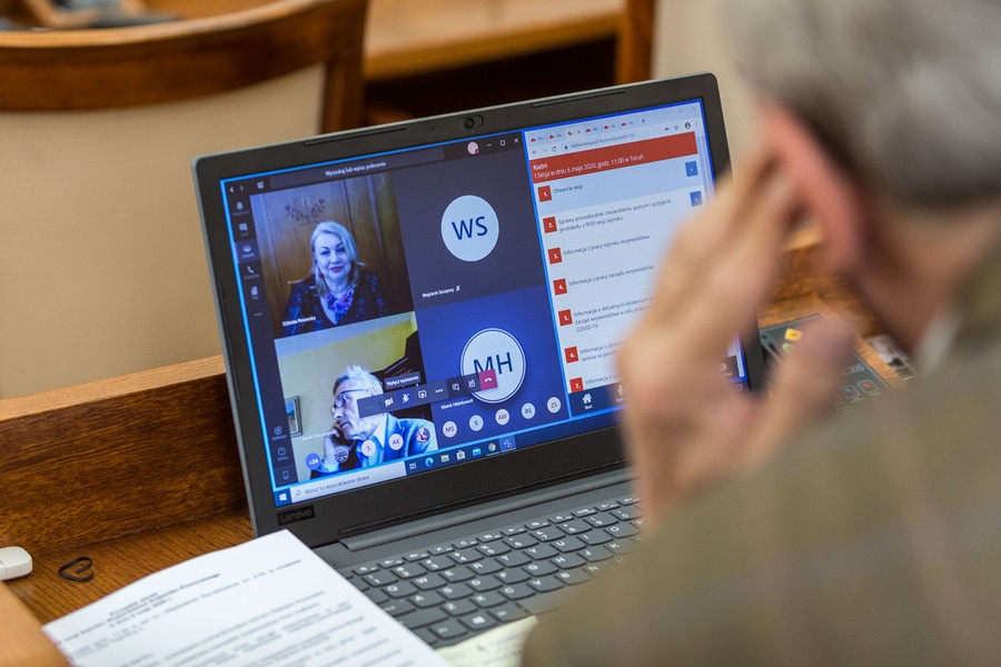 E-seja sejmiku województwa kujawsko-pomorskiego, fot. Szymon Zdziebło/tarantoga.pl dla UMWKP