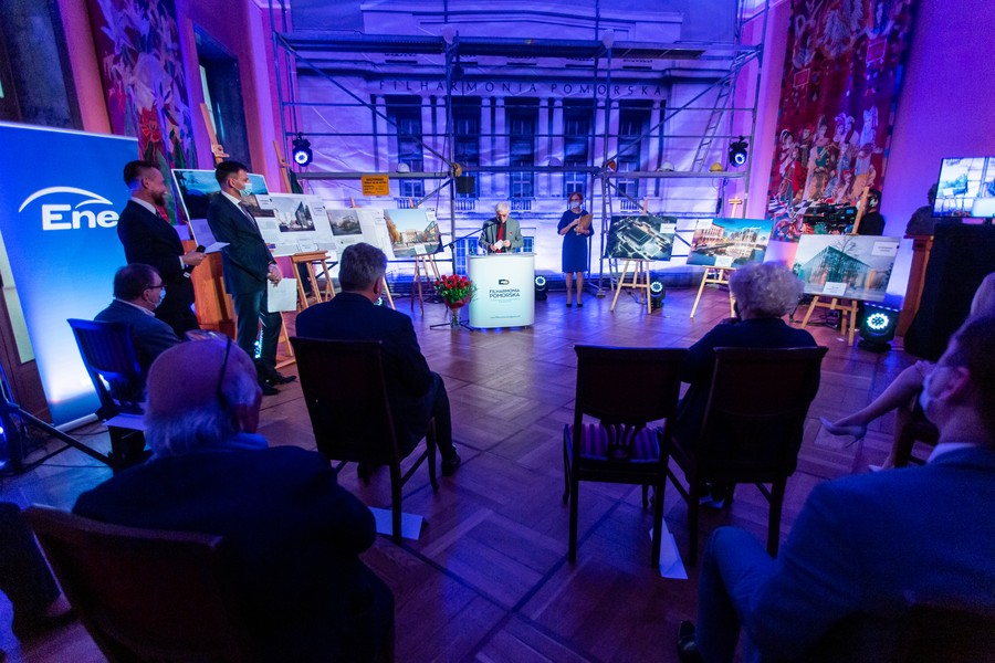 Ceremonia ogłoszenia wyników konkursu na koncepcję architektoniczną rozbudowy gmachu Filharmonii Pomorskiej, fot. Filip Kowalkowski dla UMWKP