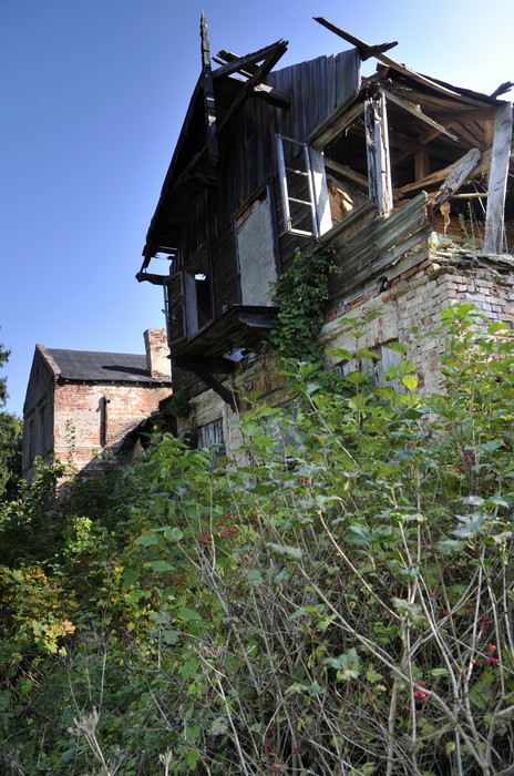 Dworek w Kłóbce przed remontem, fot. Wojciech Szabelski