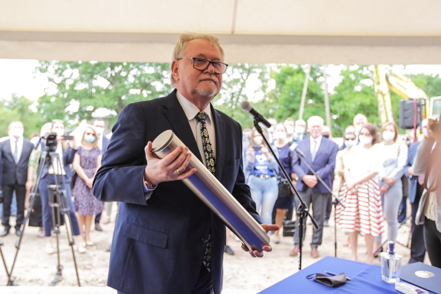 Ceremonia wmurowania kamienia węgielnego pod budowę Centrum Medycyny Weterynaryjnej UMK, fot. Szymon Zdziebło/tarantoga.pl dla UMWKP