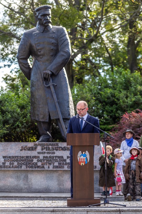 Obchody 76. rocznicy wybuchu Powstania Warszawskiego w Toruniu, fot. Szymon Zdziebło/tarantoga.pl dla UMWKP