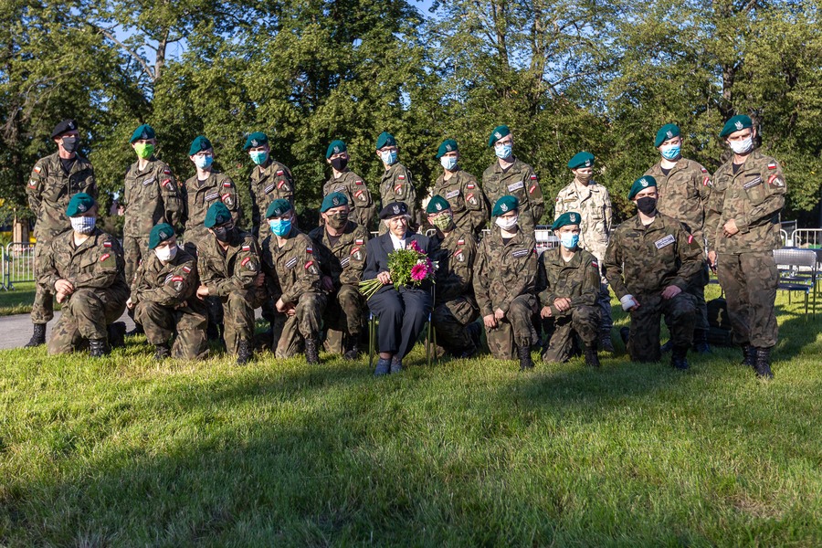 Obchody 76. rocznicy wybuchu Powstania Warszawskiego w Toruniu, fot. Szymon Zdziebło/tarantoga.pl dla UMWKP