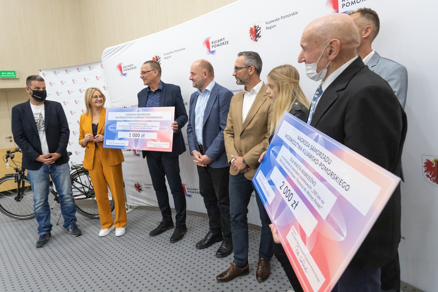 Wręczenie nagród „100 na 100”, fot. Mikołaj Kuras dla UMWKP