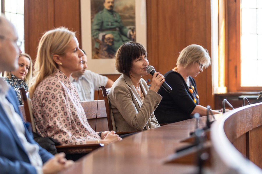 Spotkanie z kadrą Kujawsko-Pomorskiej Szkoły Internetowej, fot. Szymon Zdziebło/tarantoga.pl dla UMWKP