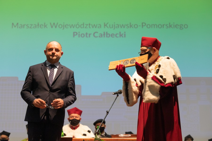 Inauguracja roku akademickiego 2020/2021 na UMK, fot. Mikołaj Kuras dla UMWKP