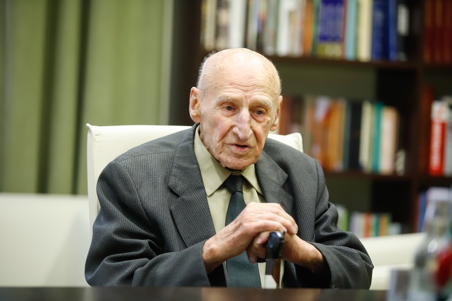 Wizyta chełmińskich ułanów w Urzędzie Marszałkowskim, fot. Mikołaj Kuras dla UMWKP