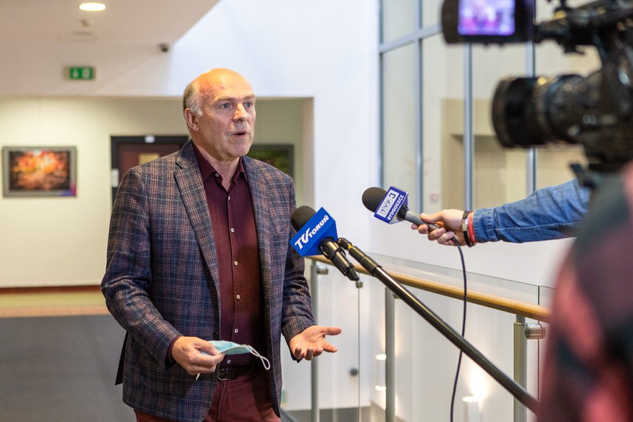 Wizyta młodych mistrzów lekkiej atletyki w Urzędzie Marszałkowskim, fot. Szymon Zdziebło tarantoga.pl dla UMWKP