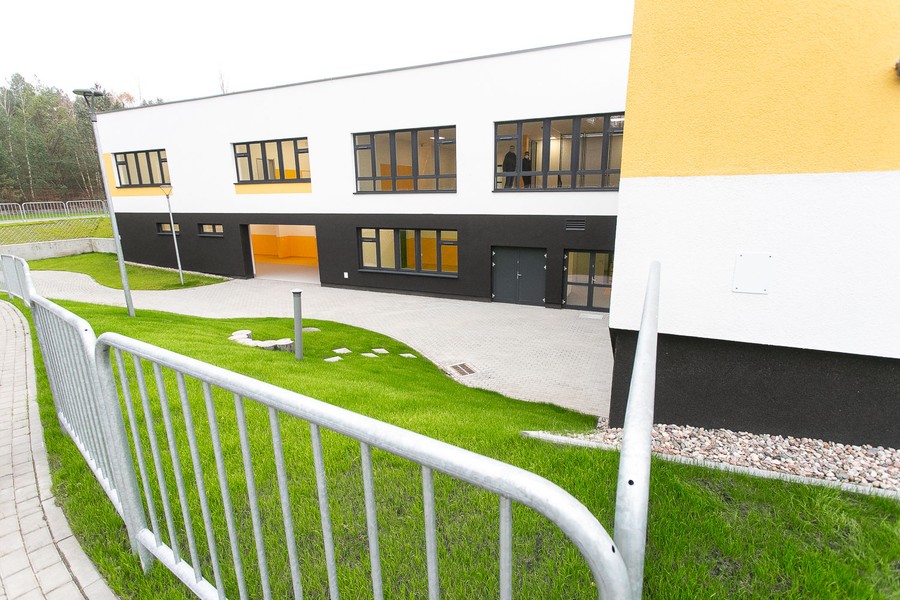 Nowy budynek ośrodka im. Maczka w Bydgoszczy, w którym znajdują się warsztaty zawodowe, fot. Filip Kowalkowski dla UMWKP