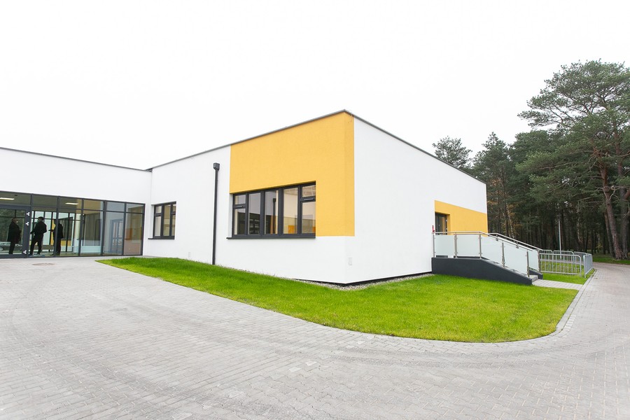 Nowy budynek ośrodka im. Maczka w Bydgoszczy, w którym znajdują się warsztaty zawodowe, fot. Filip Kowalkowski dla UMWKP