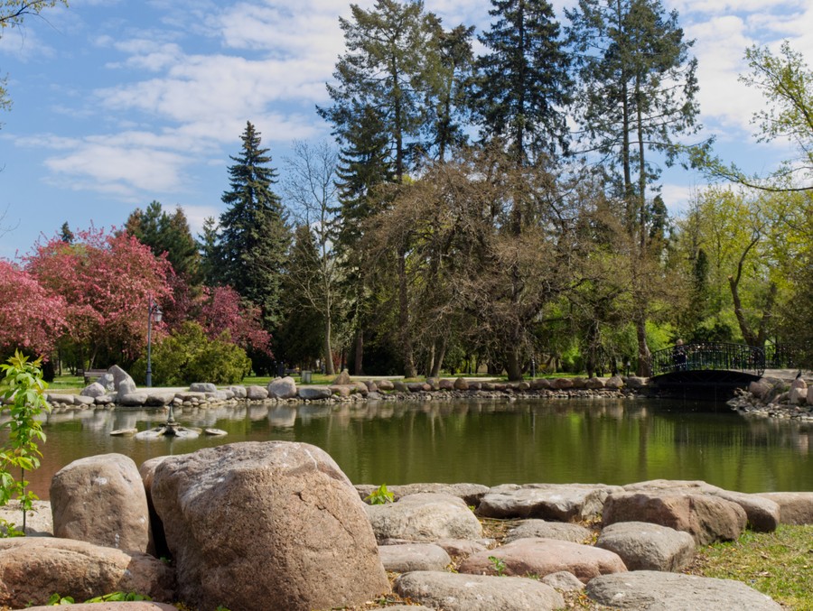III miejsce w kategorii fotoreportaż - Justyna Małecka Park Zdrojowy w Ciechocinku - Cztery pory roku
