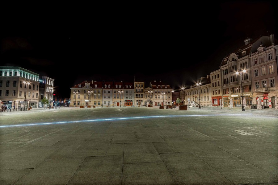 III miejsce w kategorii fotoreportaż - Paweł Chocieszyński - Rewitalizacja Starego Rynku w Bydgoszczy