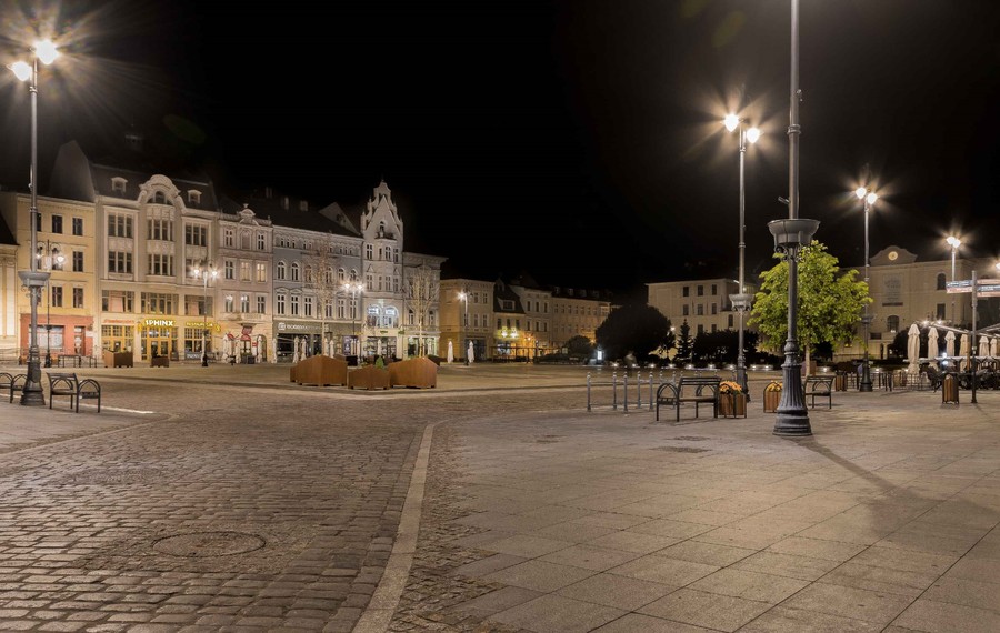 III miejsce w kategorii fotoreportaż - Paweł Chocieszyński - Rewitalizacja Starego Rynku w Bydgoszczy