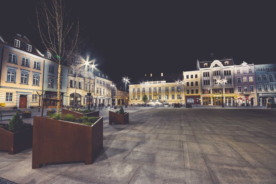 III miejsce w kategorii fotoreportaż - Paweł Chocieszyński - Rewitalizacja Starego Rynku w Bydgoszczy