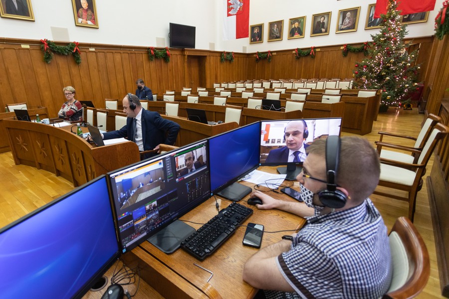 Sesja sejmiku województwa z 21 grudnia 2020 roku, fot. Mikołaj Kuras dla UMWKP