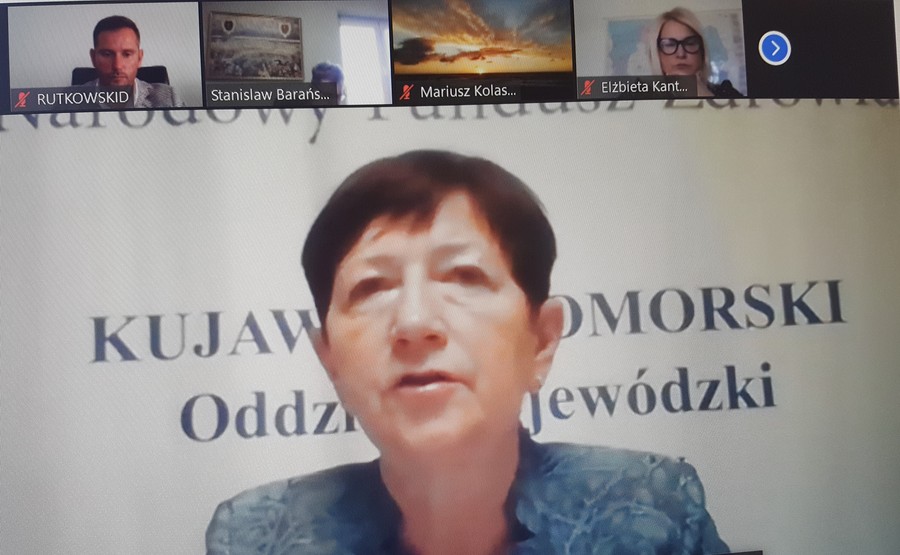Pani Halina Nowicka, p.o. Dyrektora ds. medycznych NFZ podczas zdalnego posiedzenia Rady