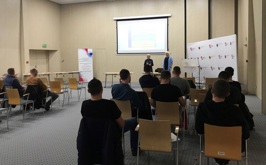 Szkolenie „Przeciwdziałanie przemocy – zagadnienia elementarne”, Toruń, 21 października 2021 r. fot. Biura Wsparcia Rodziny i Przeciwdziałania Przemocy