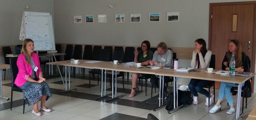 Warsztaty zapobiegające wypaleniu zawodowemu, Dobrcz, 15.09.2021 r., fot. Biuro Wsparcia i Przeciwdziałania Przemocy