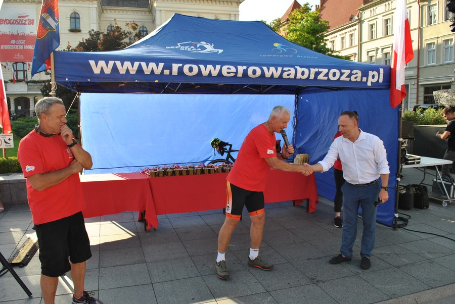 XIV Bydgoski Rowerowy Rajd Niepodległości, 15.08.2021, Zbigniew Wiśniewski, Łukasz Krupa, Rafał Bruski, fot. Marek Wiśniewski