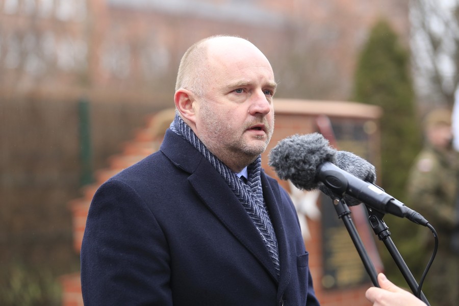 Ceremonia odsłonięcia tablicy pamiątkowej poświęconej płk. Łukaszowi Cieplińskiemu, fot. Filip Kowalkowski dla UMWKP