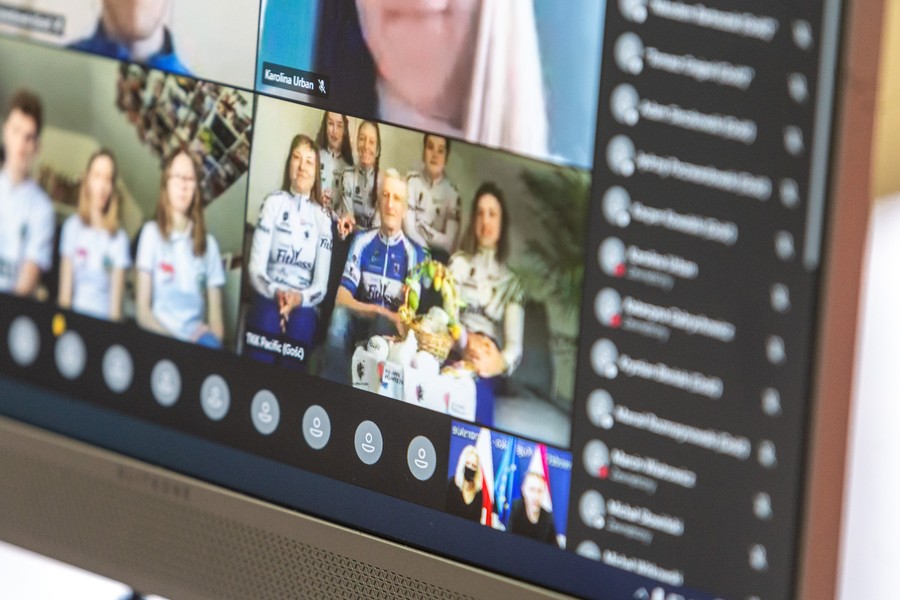 Spotkanie online z młodymi sportowcami, fot. Szymon Zdziebło/tarantoga.pl dla UMWKP