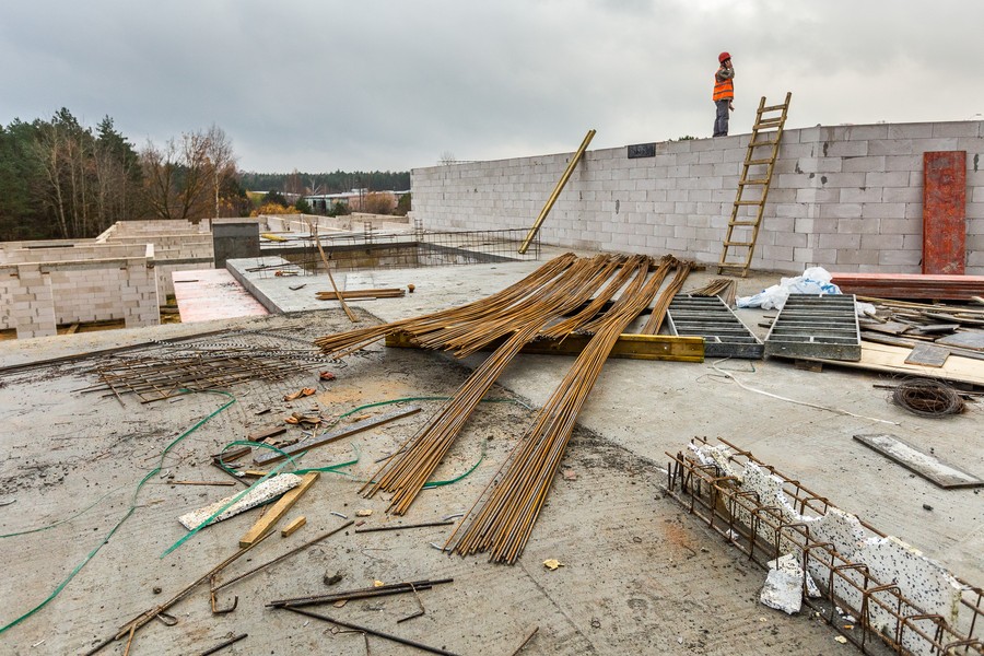 Budowa oddziału opieki długoterminowej Hospicjum Nadzieja, fot. Szymon Zdziebło/tarantoga.pl dla UMWKP