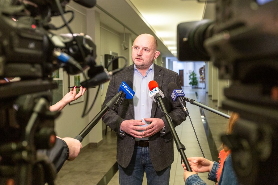 Sesja sejmiku województwa 26.04.21, fot. Szymon Zdziebło/tarantoga.pl dla UMWKP