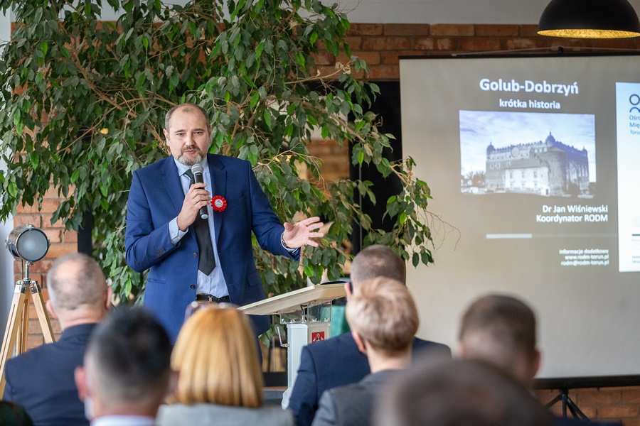 Uroczystość 70. rocznicy połączenia Golubia i Dobrzynia, fot. Szymon Zdziebło/tarantoga.pl dla UMWKP