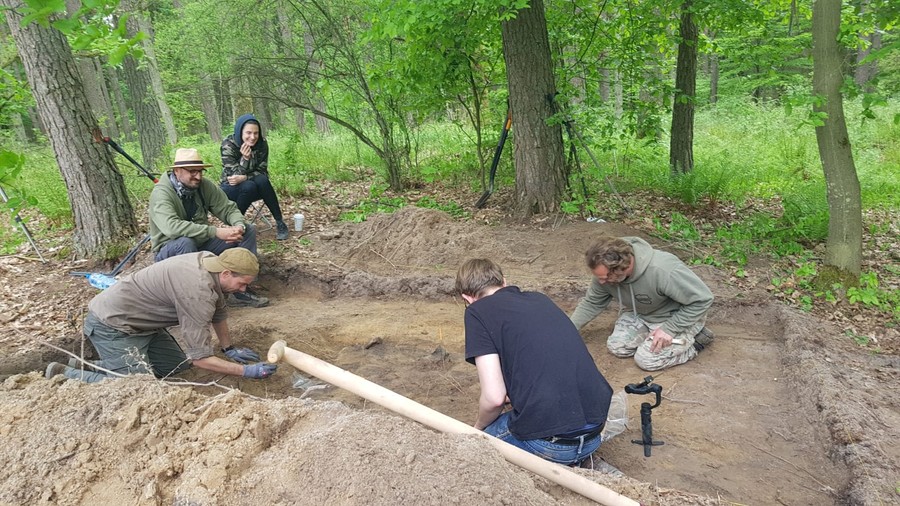 Mogiła polskich żołnierzy poległych we wrzesniu 1939 roku w Borach Tucholskich, fot. Wdecki Park Krajobrazowy