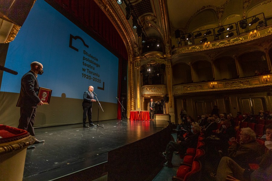 Zakończenie jubileuszowego sezonu w Teatrze im. Wilama Horzycy, fot. Szymon Zdziebło/tarantoga.pl dla UMWKP