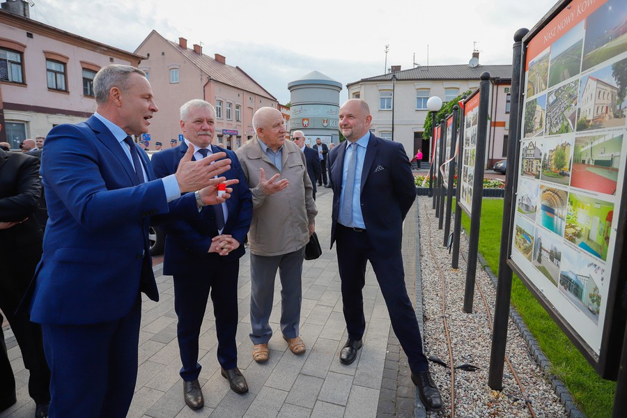 30-lecie samorządu miejskiego w Kowalu, fot. Mikołaj Kuras dla UMWKP