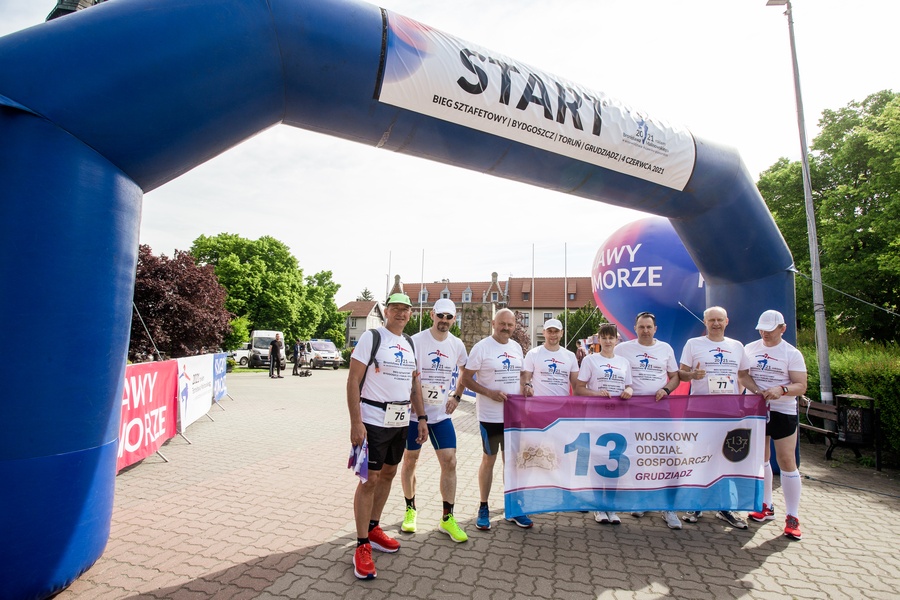 Bieg sztafetowy pamięci Bronisława Malinowskiego, fot. Filip Kowalkowski dla UMWKP