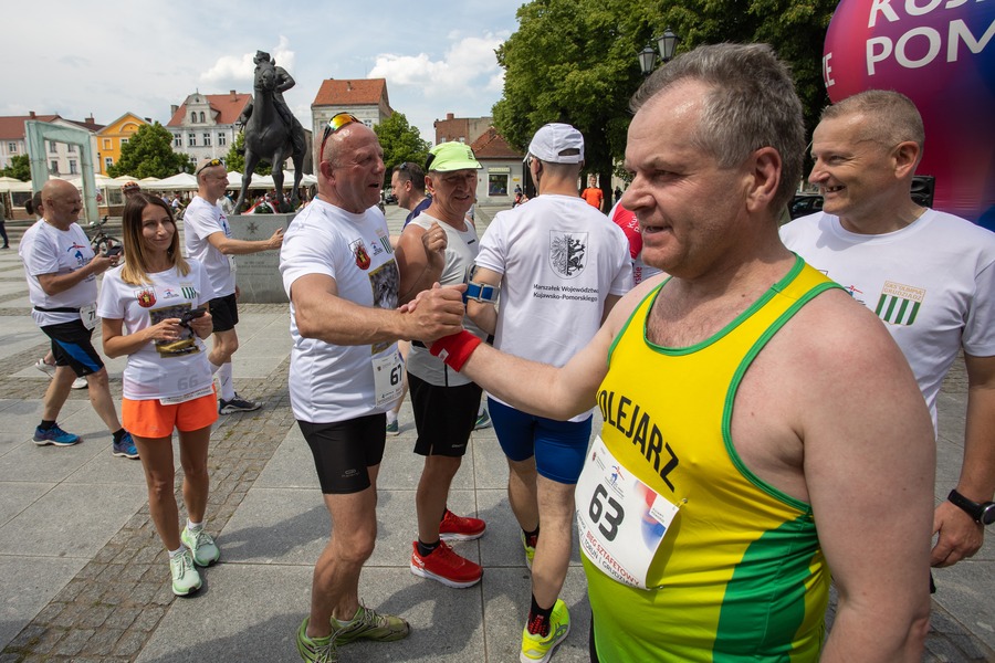Bieg sztafetowy pamięci Bronisława Malinowskiego, fot. Mikołaj Kuras dla UMWKP