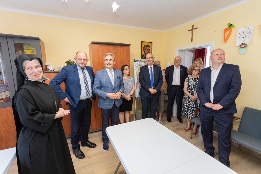 Otwarcie dziennego domu pobytu w Jabłonowie-Zamku, fot. Mikołaj Kuras dla UMWKP