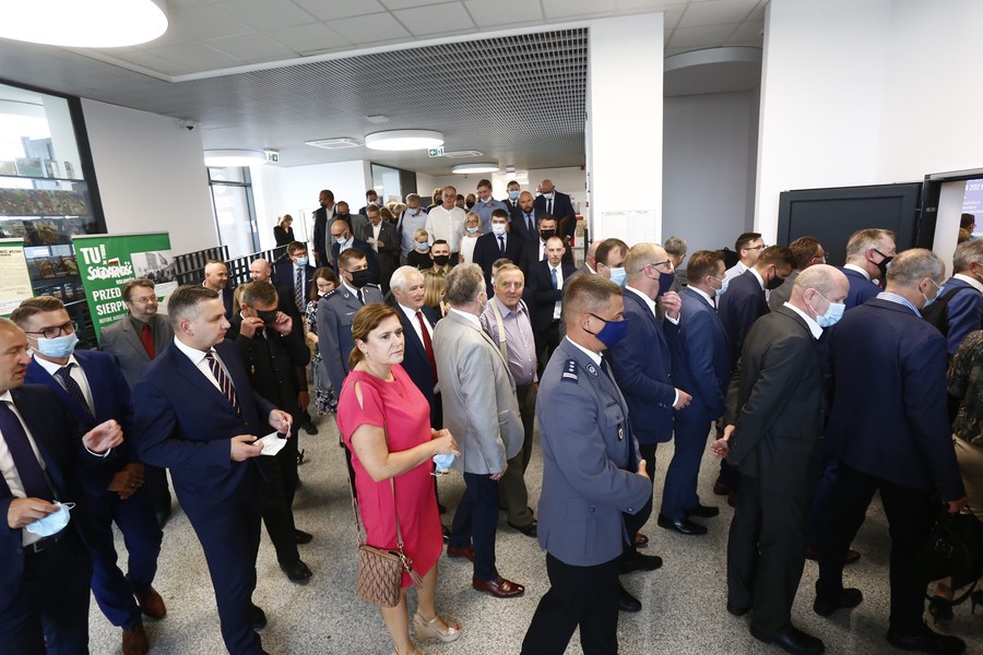 Otwarcie nowej siedziby IPN w Bydgoszczy, fot. Filip Kowalkowski dla UMWKP