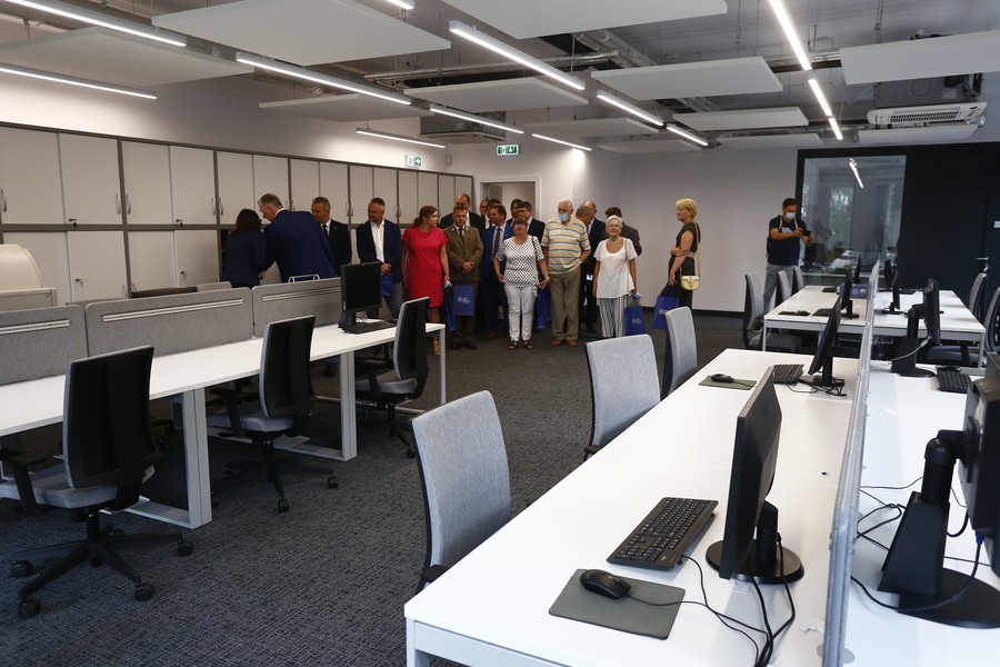 Otwarcie nowej siedziby IPN w Bydgoszczy, fot. Filip Kowalkowski dla UMWKP