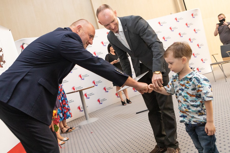 Wręczenie stypendiów artystycznych, fot. Mikołaj Kuras dla UMWKP