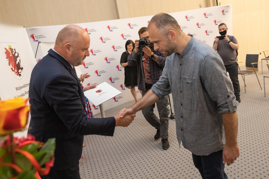 Wręczenie stypendiów artystycznych, fot. Mikołaj Kuras dla UMWKP