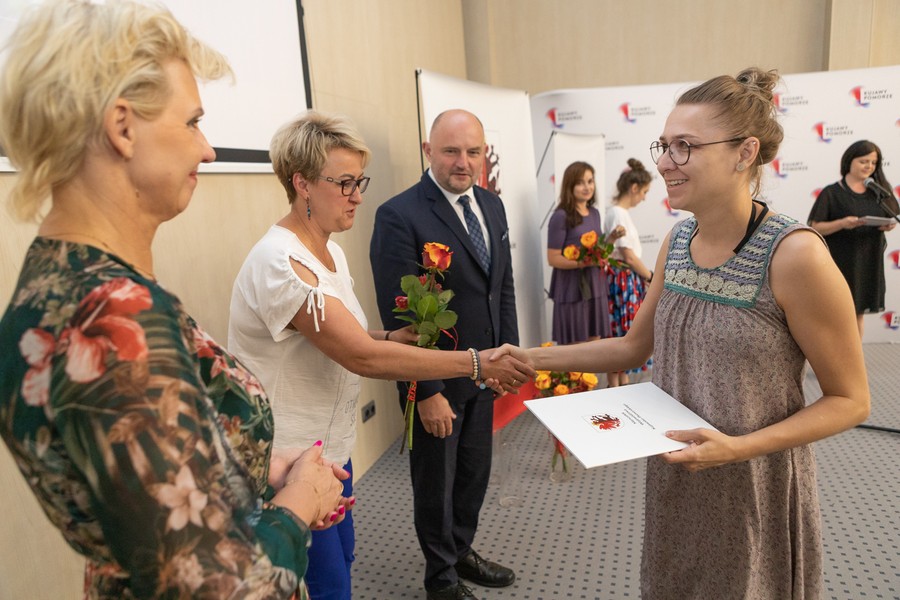 Wręczenie stypendiów artystycznych, fot. Mikołaj Kuras dla UMWKP