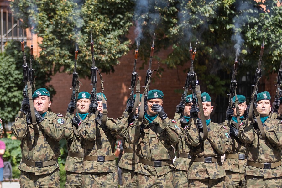 Święto Wojska Polskiego w Toruniu, fot. Mikołaj Kuras dla UMWKP