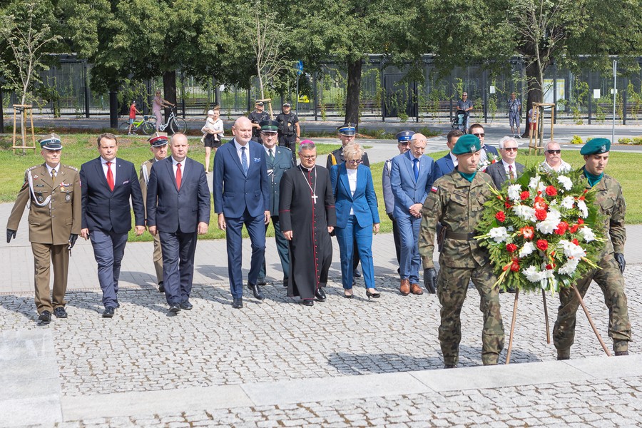 Święto Wojska Polskiego w Toruniu, fot. Mikołaj Kuras dla UMWKP