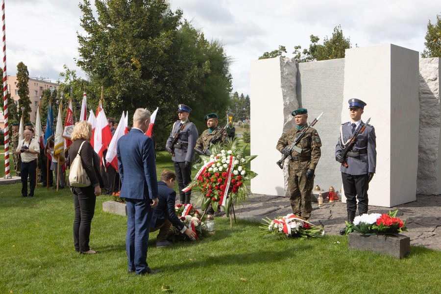 Wojewódzkie obchody 82. rocznicy wybuchu II wojny światowej, fot. Mikołaj Kuras dla UMWKP