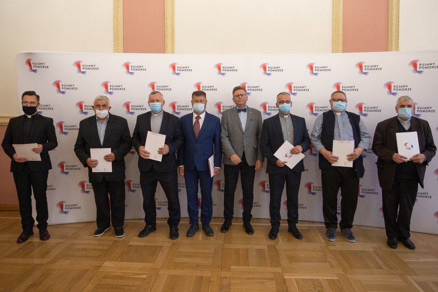 Wręczenie dotacji na ochronę zabytków, fot. Mikołaj Kuras dla UMWKP