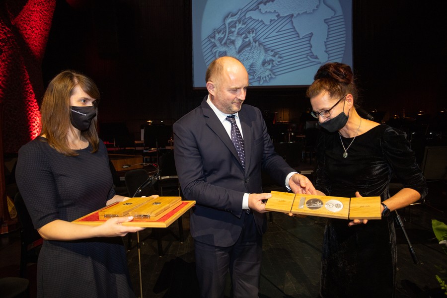 Uroczystości ku czci ofiar zbrodni pomorskiej, gala w Centrum Jordanki, fot. Mikołaj Kuras dla UMWKP