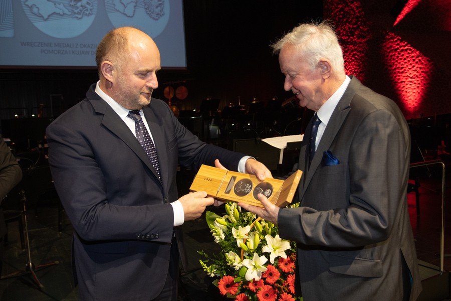 Uroczystości ku czci ofiar zbrodni pomorskiej, gala w Centrum Jordanki, fot. Mikołaj Kuras dla UMWKP