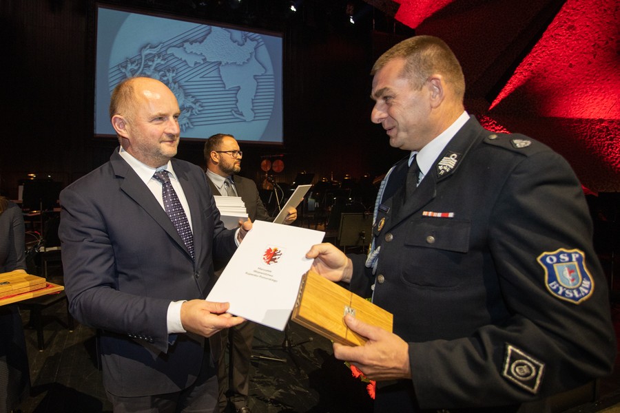 Uroczystości ku czci ofiar zbrodni pomorskiej, gala w Centrum Jordanki, fot. Mikołaj Kuras dla UMWKP